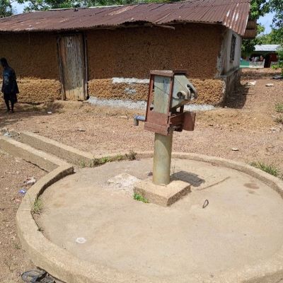 Communal well